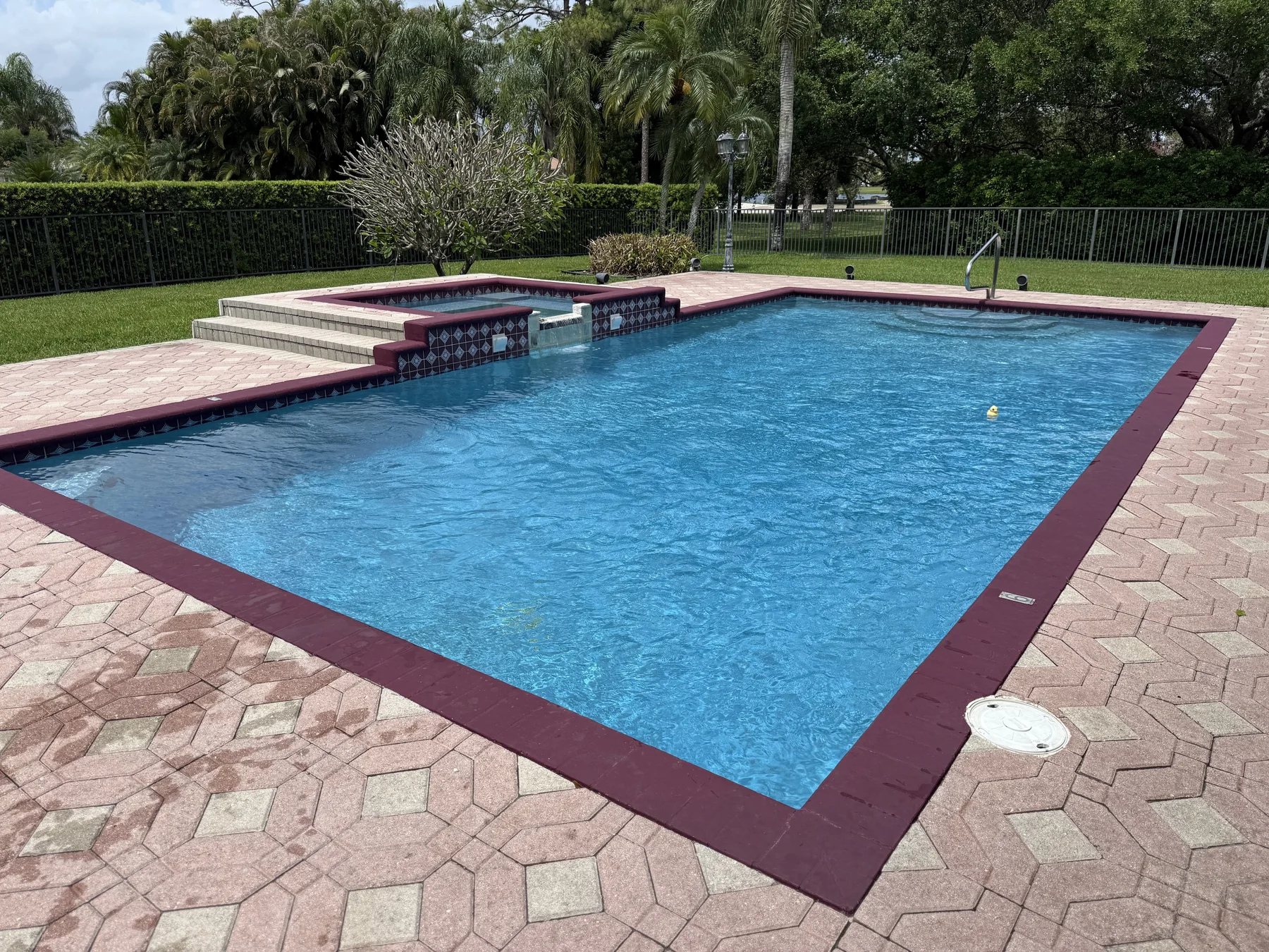 Resort-quality clarity in a private backyard